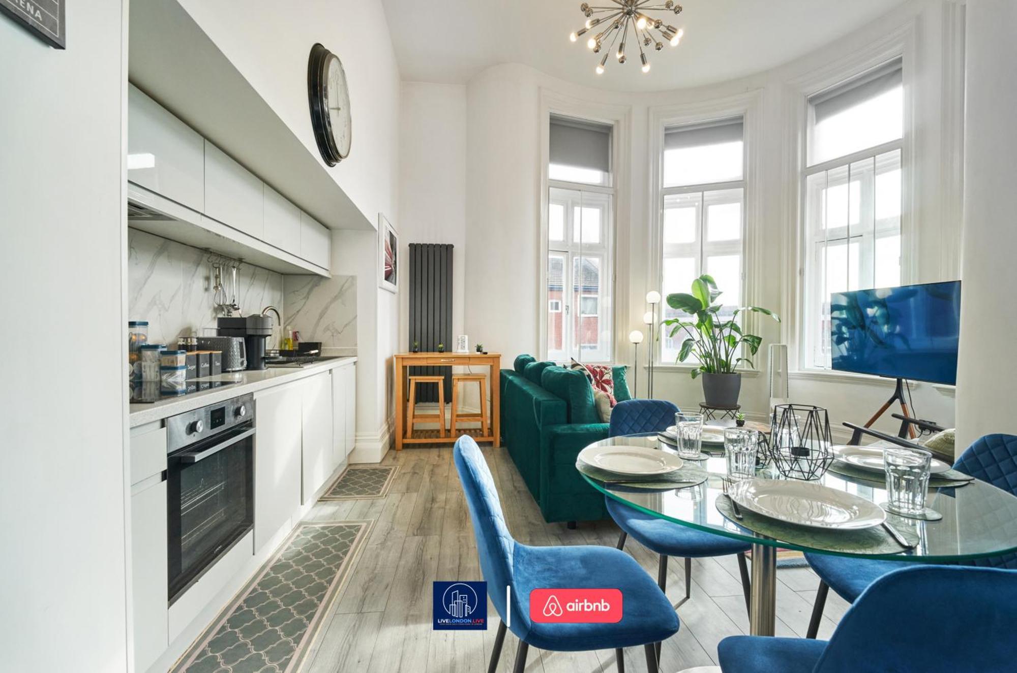 Last-Minute Specials L Sleeps Up To 4 Guests L One-Bedroom Apartment With King Bed And High Ceilings Near Camden By Live London Short Lets & Serviced Accommodation Dış mekan fotoğraf