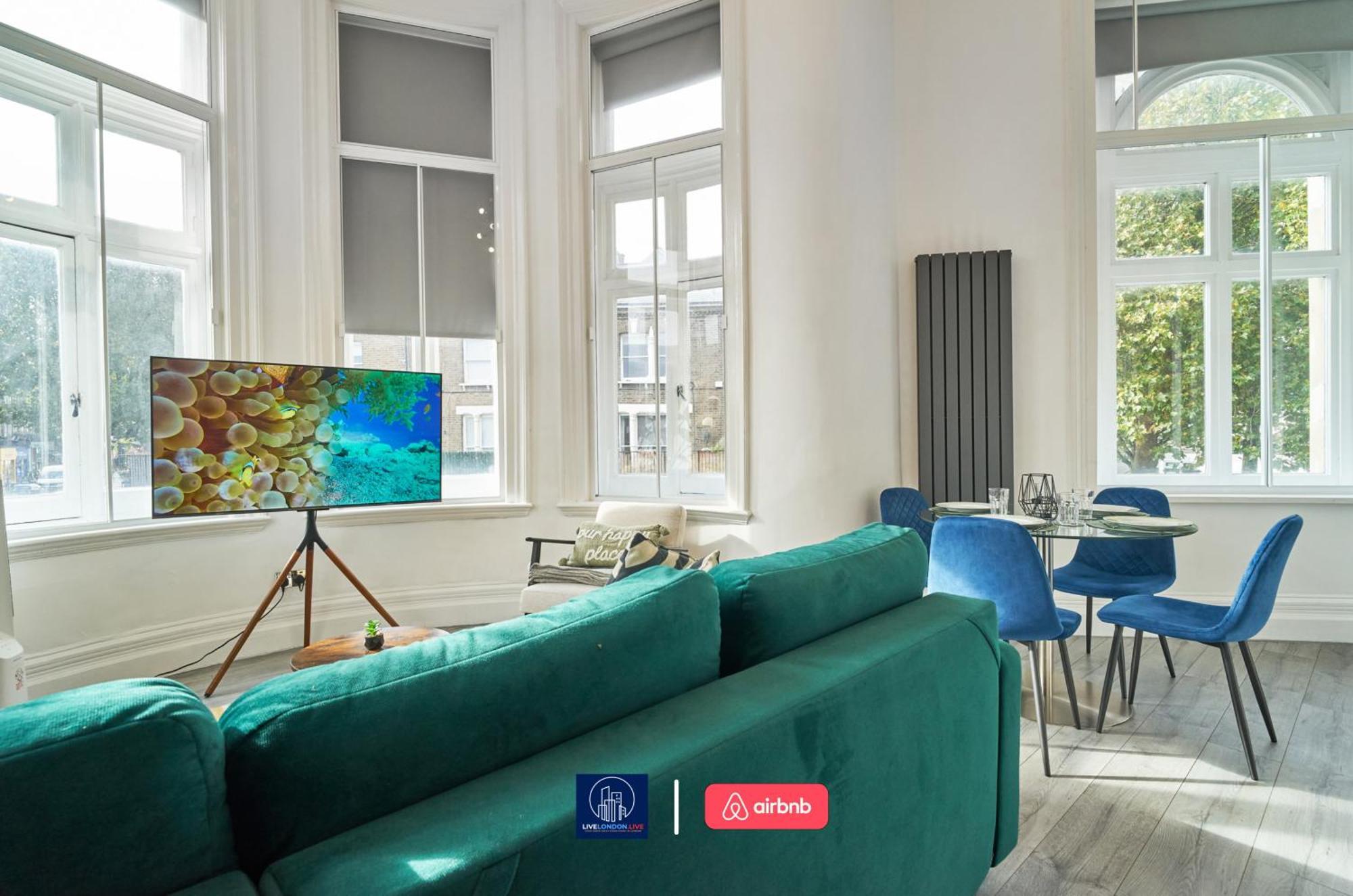 Last-Minute Specials L Sleeps Up To 4 Guests L One-Bedroom Apartment With King Bed And High Ceilings Near Camden By Live London Short Lets & Serviced Accommodation Dış mekan fotoğraf